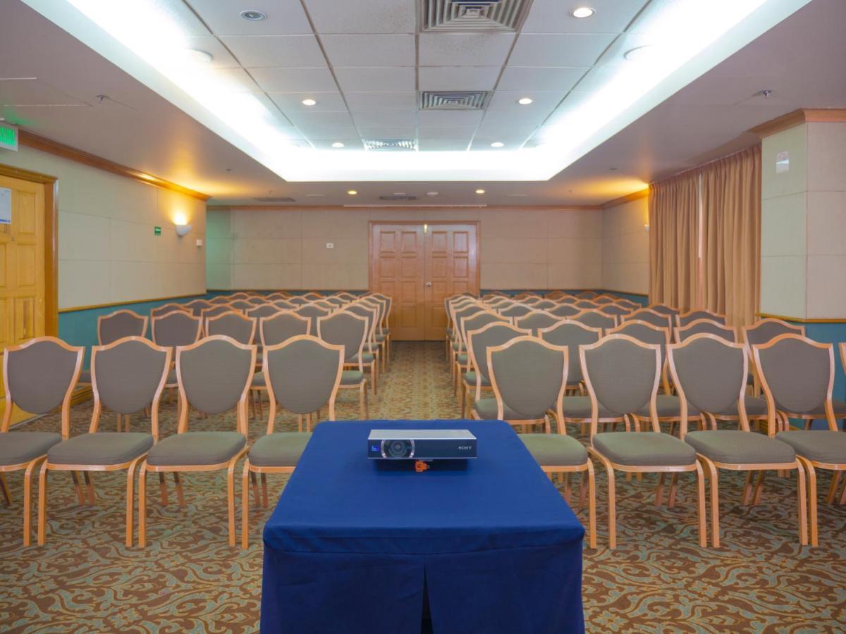 Holiday Inn Express Torreon By Ihg Ngoại thất bức ảnh
