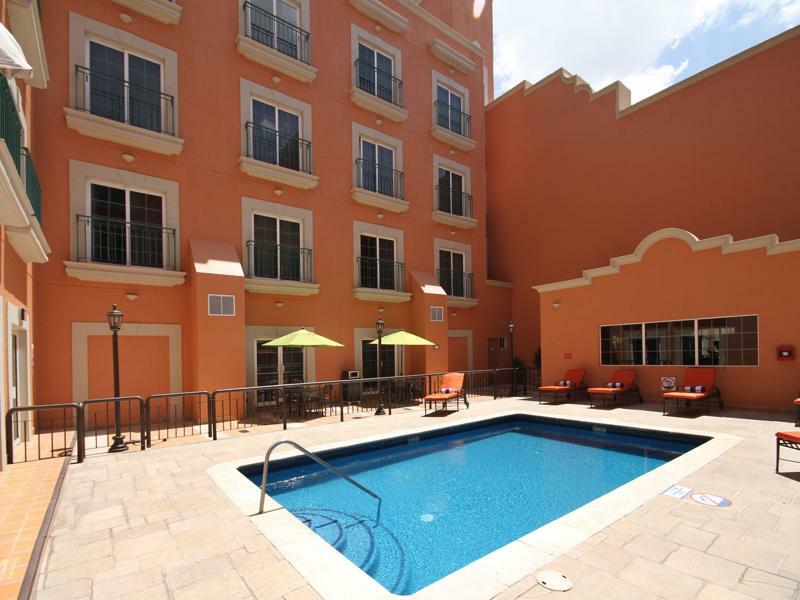 Holiday Inn Express Torreon By Ihg Ngoại thất bức ảnh